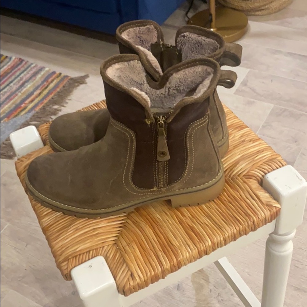 Women’s Insulated Boots